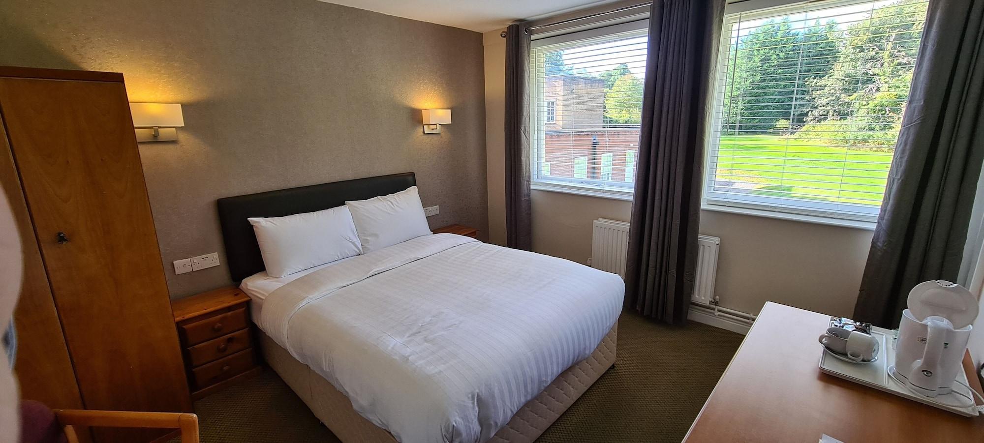 Haughton Hall Hotel & Leisure Club Telford Esterno foto