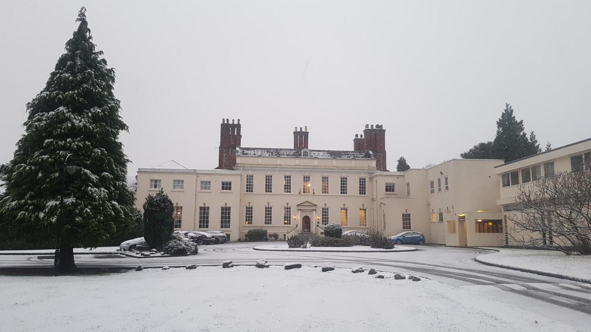 Haughton Hall Hotel & Leisure Club Telford Esterno foto